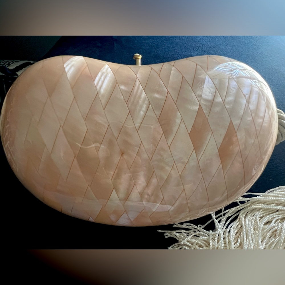 Vintage clutch handbag - collectable